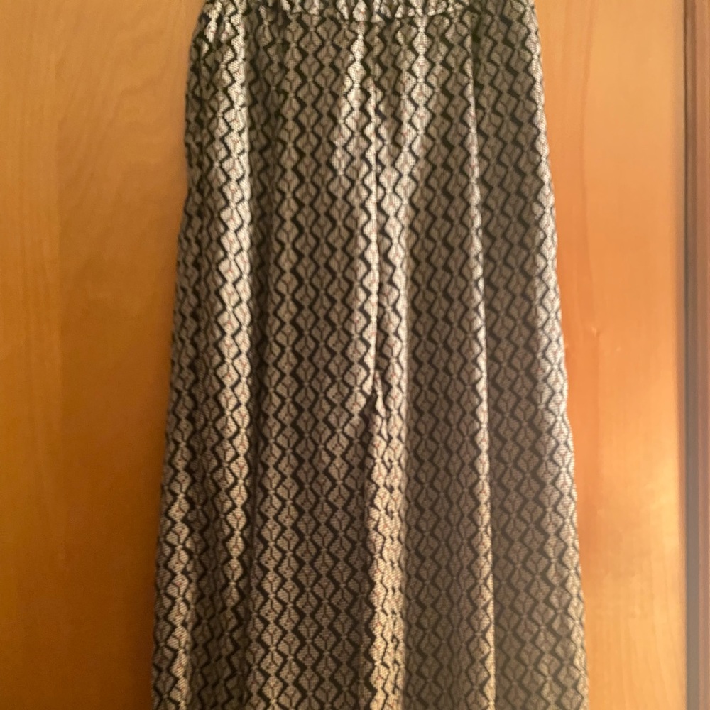 Women's Black and Cream Patterned Wide Leg Pants